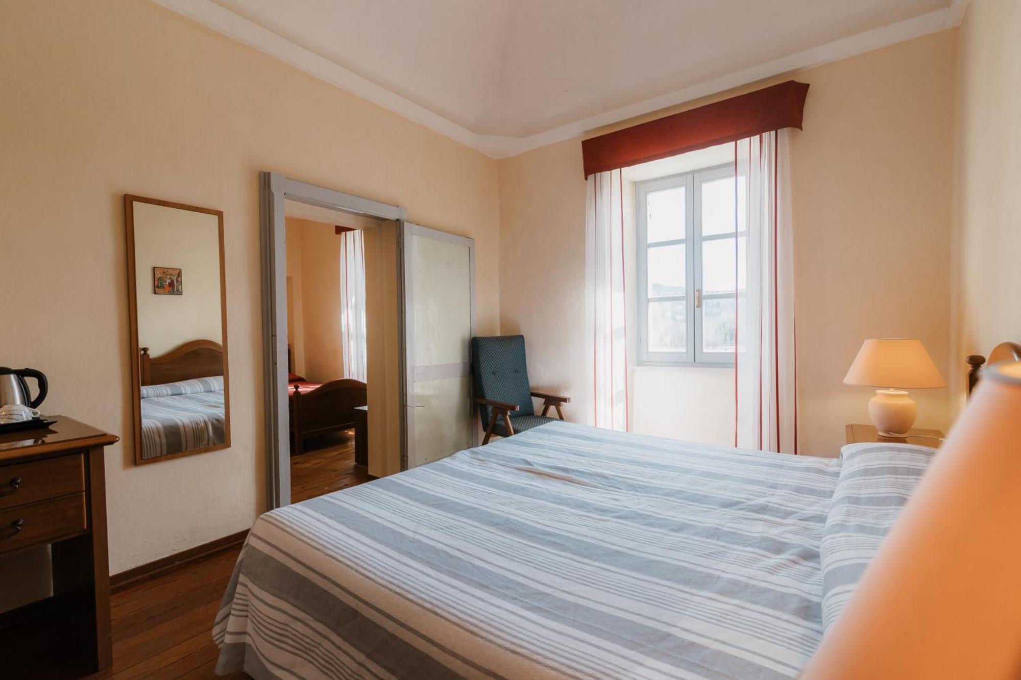 Отель Casa Regina Montis Regalis Vicoforte Экстерьер фото