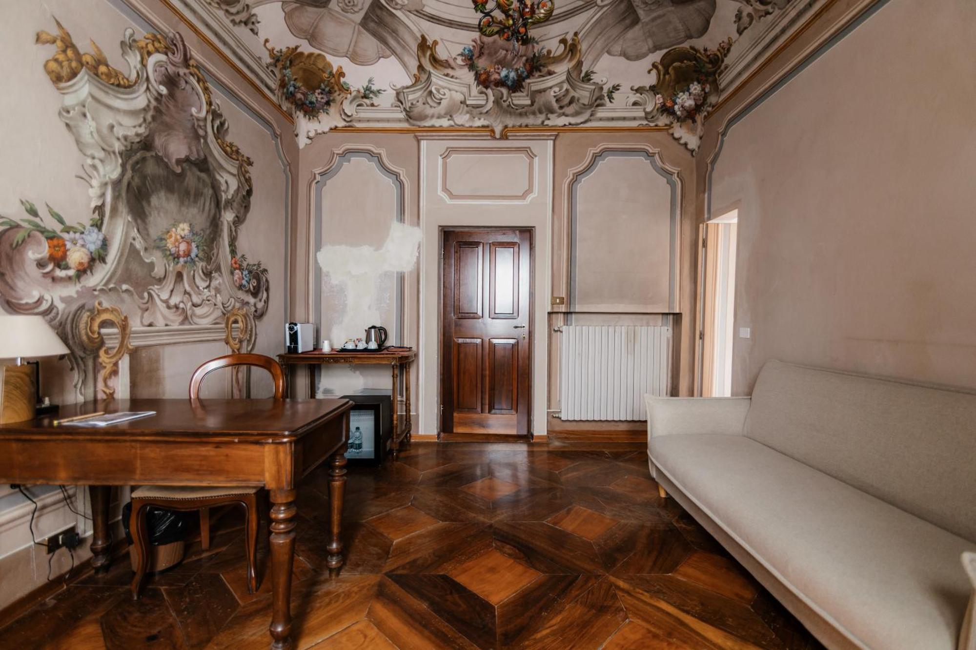 Отель Casa Regina Montis Regalis Vicoforte Экстерьер фото